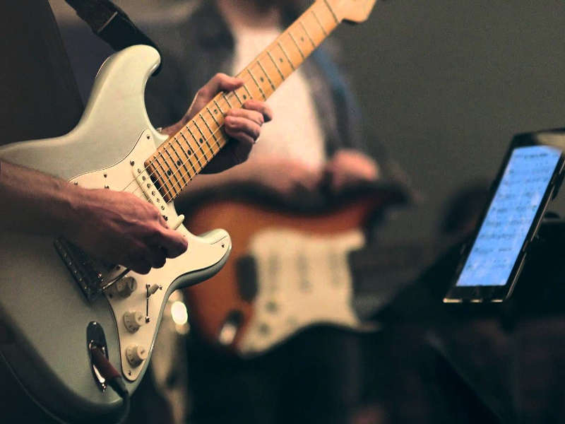 Private guitar lessons